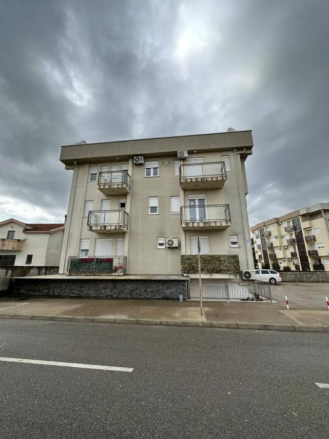Selena Apartment Podgorica Exterior photo
